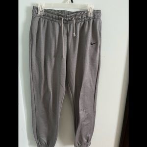 Nike Women’s Therma Fleece Training Sweatpants